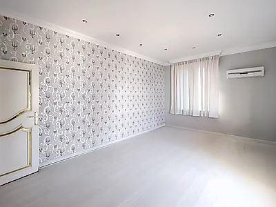 فيلا للبيع | موقع مميز - المطار القديم