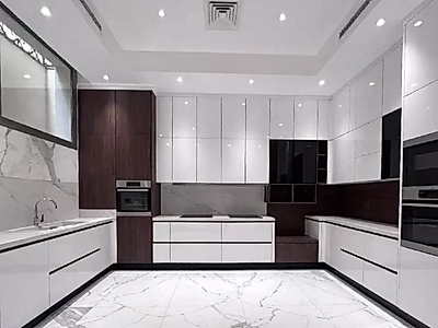 فيلا مستقلة فاخرة للبيع  اللؤلؤة – قطر 