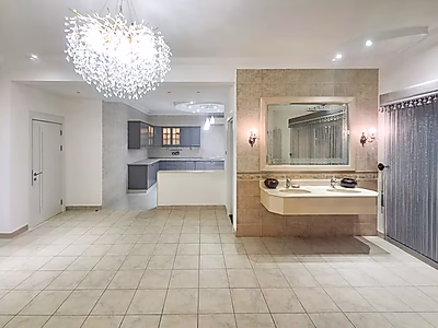 فيلا مميزة مستقلة للبيع في الدحيل