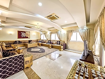 قصر فاخر | الذخيرة | الخور