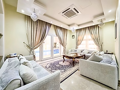 قصر فاخر | الذخيرة | الخور