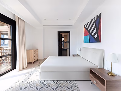 Elegant 1-Bedroom Retreat in Porto Arabia – Spacious 150 SQM Luxury Living