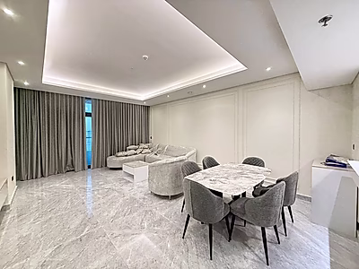 شقة جديدة كليًا بغرفتي نوم + غرفة خادمة | إطلالات على البحر والمدينة | مارينا