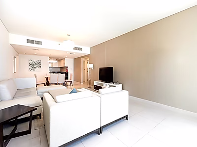 شقة أنيقة من 3 غرف نوم في مارينا لوسيل بإطلالة كاملة على المارينا والبحر