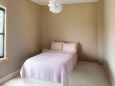 1-Bedroom Apartment in Fox Hills – High Rental Demand Area