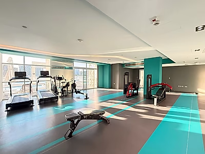 شقة فاخرة من غرفتي نوم بإطلالة خلابة على حديقة كريسنت