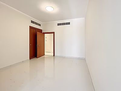 منزل على الشاطئ | شقة 3 غرف نوم للبيع في اللؤلؤة