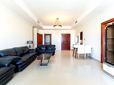 ELEGANTLY STYLED 2-BR APARTMENT | MARINA VIEW | PORTO