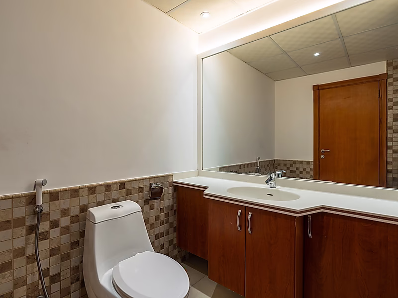 ON SALE! 1-BEDROOM + OFFICE | PORTO ARABIA - Photo 5