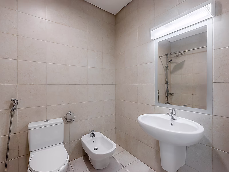 Elegant 2-Bedroom + Maid | High-Floor Canal View | Zig Zag Towers - Photo 7