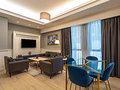 شقة فاخرة غرفة وصالة مؤثثة بالكامل | برج بن الشيخ – الدوحة