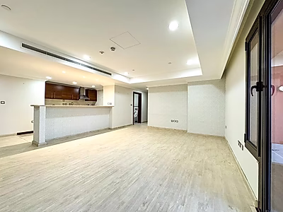 Spacious 2-Bedroom Apartment in The Pearl | City & Sea Views | Rented