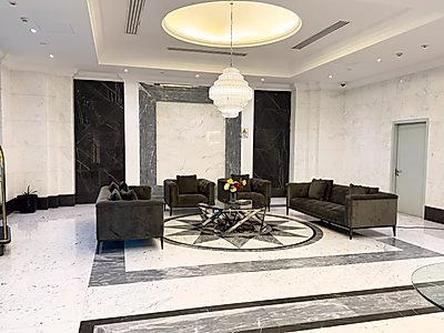 Spacious 2-Bedroom Apartment in The Pearl | City & Sea Views | Rented