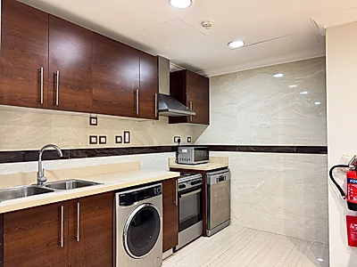 Spacious 2-Bedroom Apartment in The Pearl | City & Sea Views | Rented