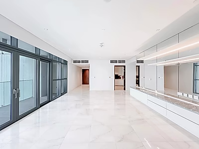 SEASIDE SERENITY | SPACIOUS 1 BED | TENANTED | HIGH FLOOR