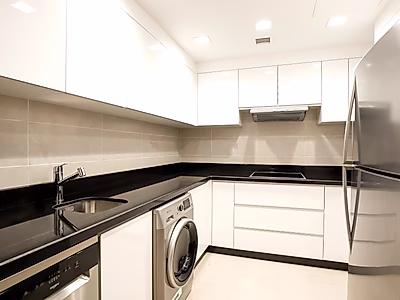 استوديو فاخر بإطلالة بحرية | سند ملكية | المتّحدة