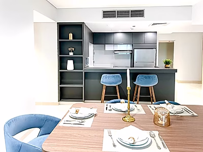 عيش الفخامة واستثمر بذكاء | شقة مفروشة بالكامل من غرفتين في مرسى لوسيل