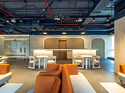 فرصة فريدة لمقهى في قلب منطقة الخليج الغربي