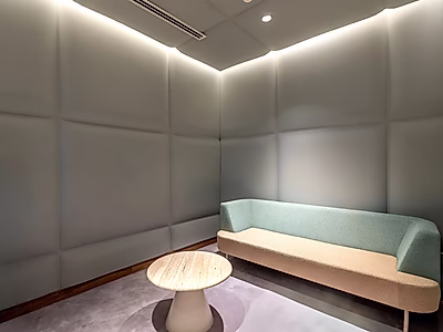 استوديو تسجيل متكامل وعالي التقنية في قلب منطقة الخليج الغربي