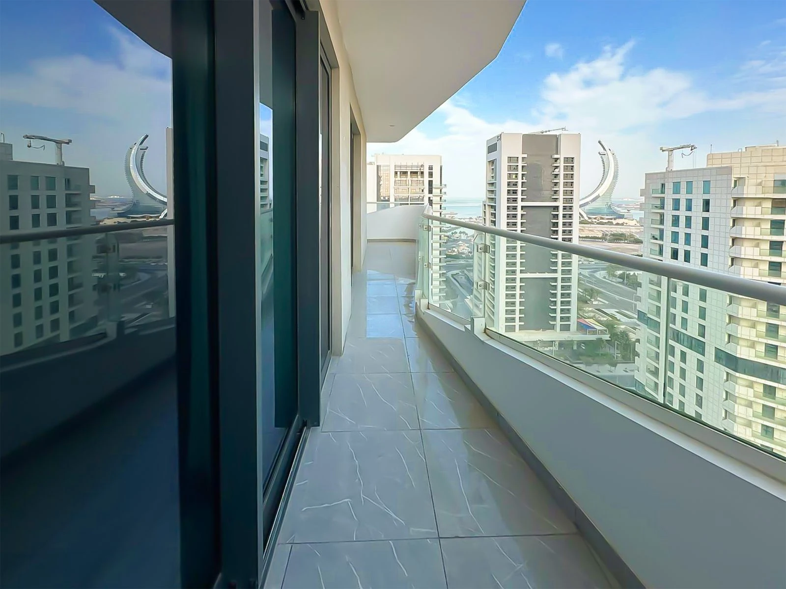 شقة مفروشة بغرفتي نوم في لوسيل مارينا | سند ملكية | إطلالة بحرية