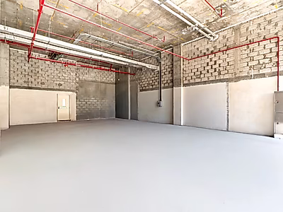 إليك النسخة العربية من الوصف بصياغة احترافية وجذابة، مناسبة للإعلانات العقارية الراقية: