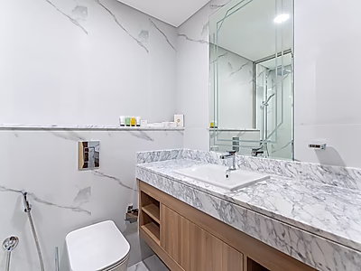 شقة جديدة كليًا مكونة من غرفتي نوم بإطلالة كاملة على البحر في المارينا مع خطة سداد مرنة