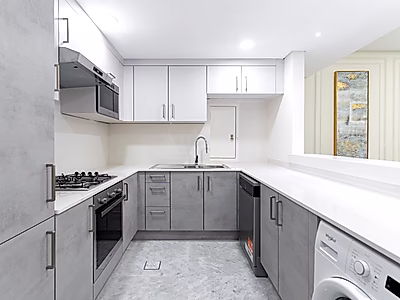 شقة جديدة كليًا مكونة من غرفتي نوم بإطلالة كاملة على البحر في المارينا مع خطة سداد مرنة