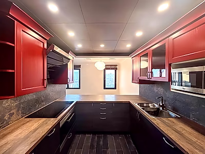 Fully Renovated 2-Bedroom Apartment | Marina Views | Porto Arabia