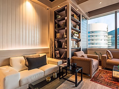 مكتب فاخر للبيع في ذا إيتينث تاور – لوسيل مارينا