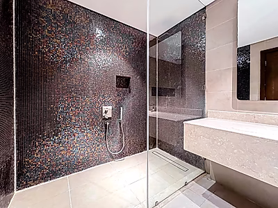 Luxury 1 Bedroom Apartment | Fully Furnished