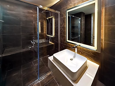 شقة حصرية للبيع في منطقة المارينا