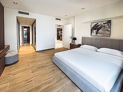 شقة جديدة بالكامل – غرفة وصالة في مدينة ياسمين – مبنى كريسينت | مفروشة بالكامل