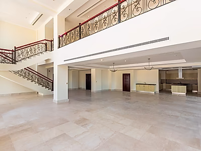 Luxury Penthouse for Sale in Porto Arabia