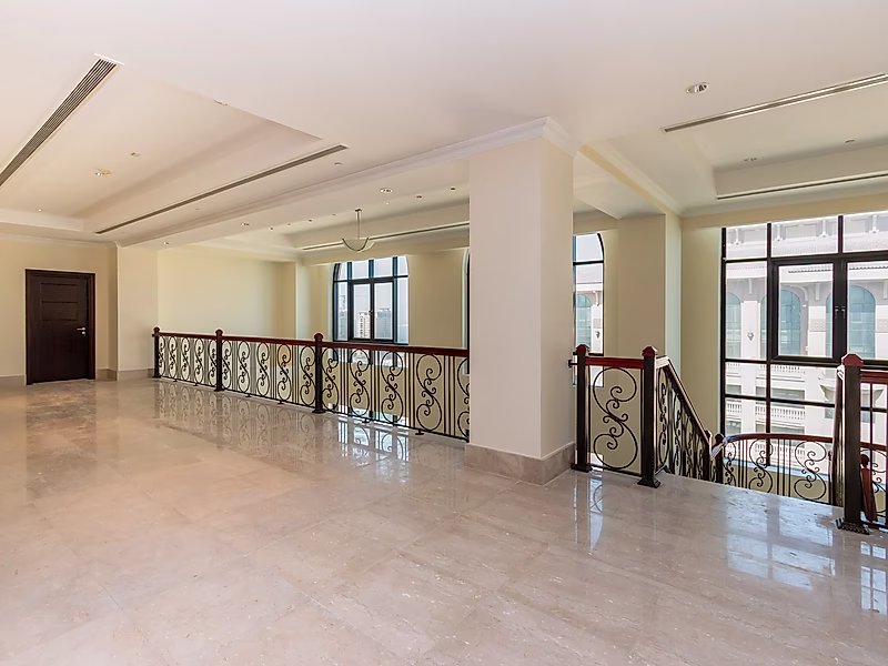 Luxury Penthouse for Sale in Porto Arabia - Photo 1