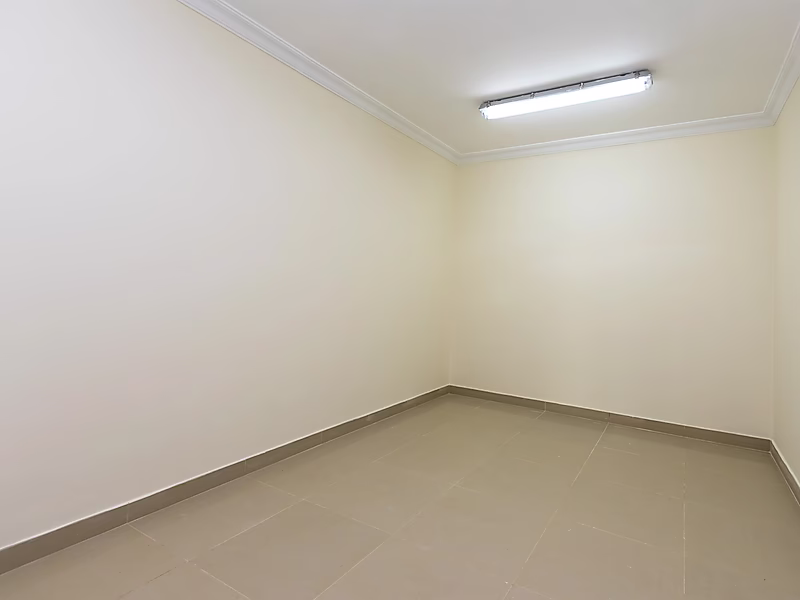 Luxury Penthouse for Sale in Porto Arabia - Photo 8