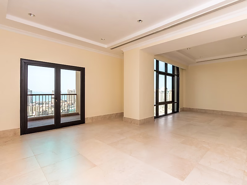 Luxury Penthouse for Sale in Porto Arabia - Photo 13
