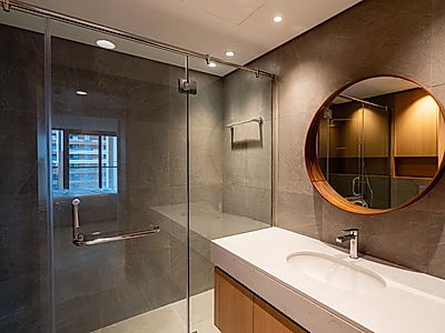 Luxury 1 BHK for Sale in Lusail Marina  Waterfront Living | Premium Amenities | Flexible Payment Plan