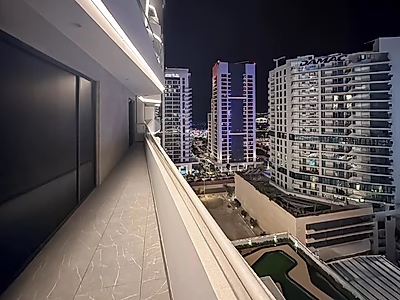 Elegant 2BR Apartment in Marina District – Marina District