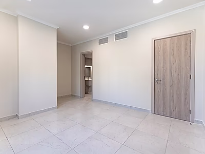 أفضل سعر: شقة جديدة غرفتين نوم غير مفروشة | لوسيل