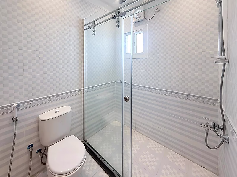 فيلا صالون نسائية فاخرة للبيع - فرصة استثمارية جاهزة! | أم قرن - Photo 14