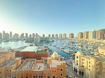 SOPHISTICATED LIVING SPACE | STUDIO CONVERTED INTO 1-BEDROOM | PORTO