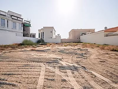 أرض مميزة للبيع – الخوانيج، دبي