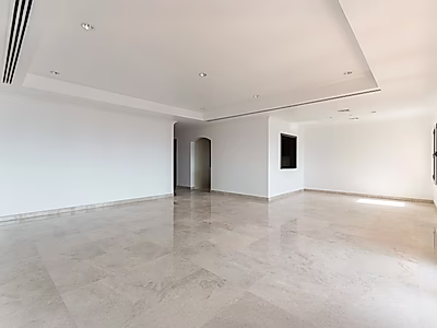 Discover Luxe 2BR Apartment | Porto Arabia