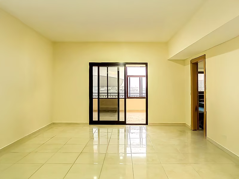 GREAT ROI | SEMI-FURNISHED 1 BEDROOM | FOX HILLS - Photo 1