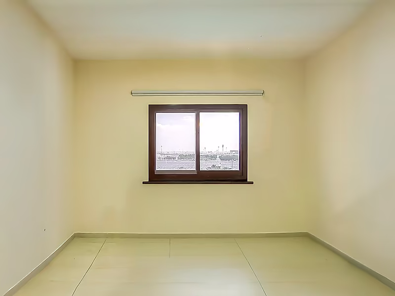 GREAT ROI | SEMI-FURNISHED 1 BEDROOM | FOX HILLS - Photo 2
