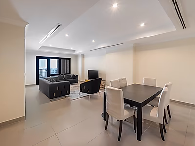 Chic 1BR Apartment in Porto Arabia