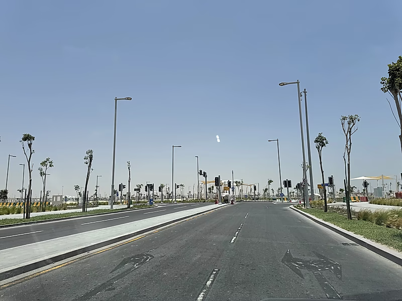 555 Sqm Corner Lot in Phase 2 | Huzoom Lusail - Photo 4