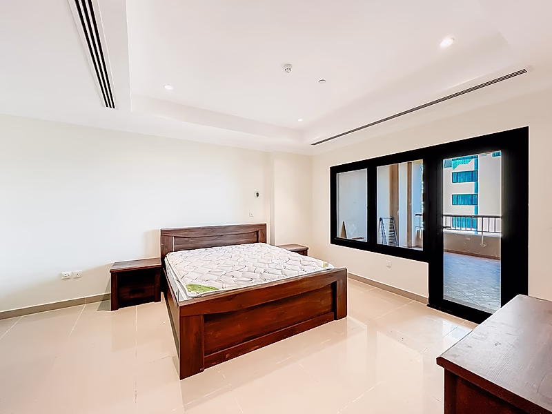 STUNNING 1-BEDROOM + OFFICE IN LUXURY TOWER | LARGE BALCONY | PORTO - Photo 1