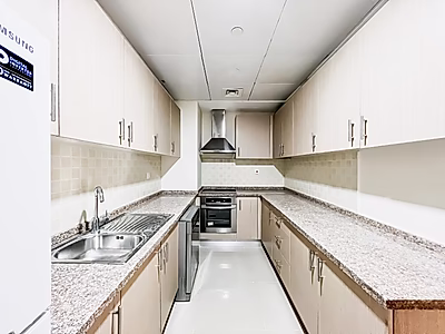 STUNNING 1-BEDROOM + OFFICE IN LUXURY TOWER | LARGE BALCONY | PORTO