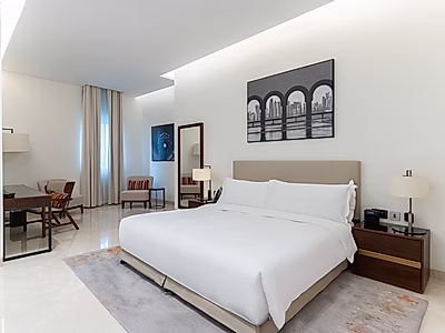 بنتهاوس أنيق ٣ غرف نوم + غرفة خادمة | معيشة فاخرة مع جميع الفواتير مشمولة